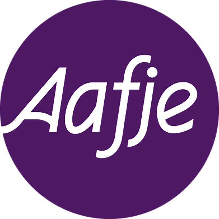 Aafje logo paars [CMYK] 1